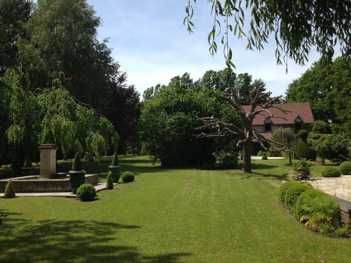 La Grande Poterie Coulandon Exterior photo
