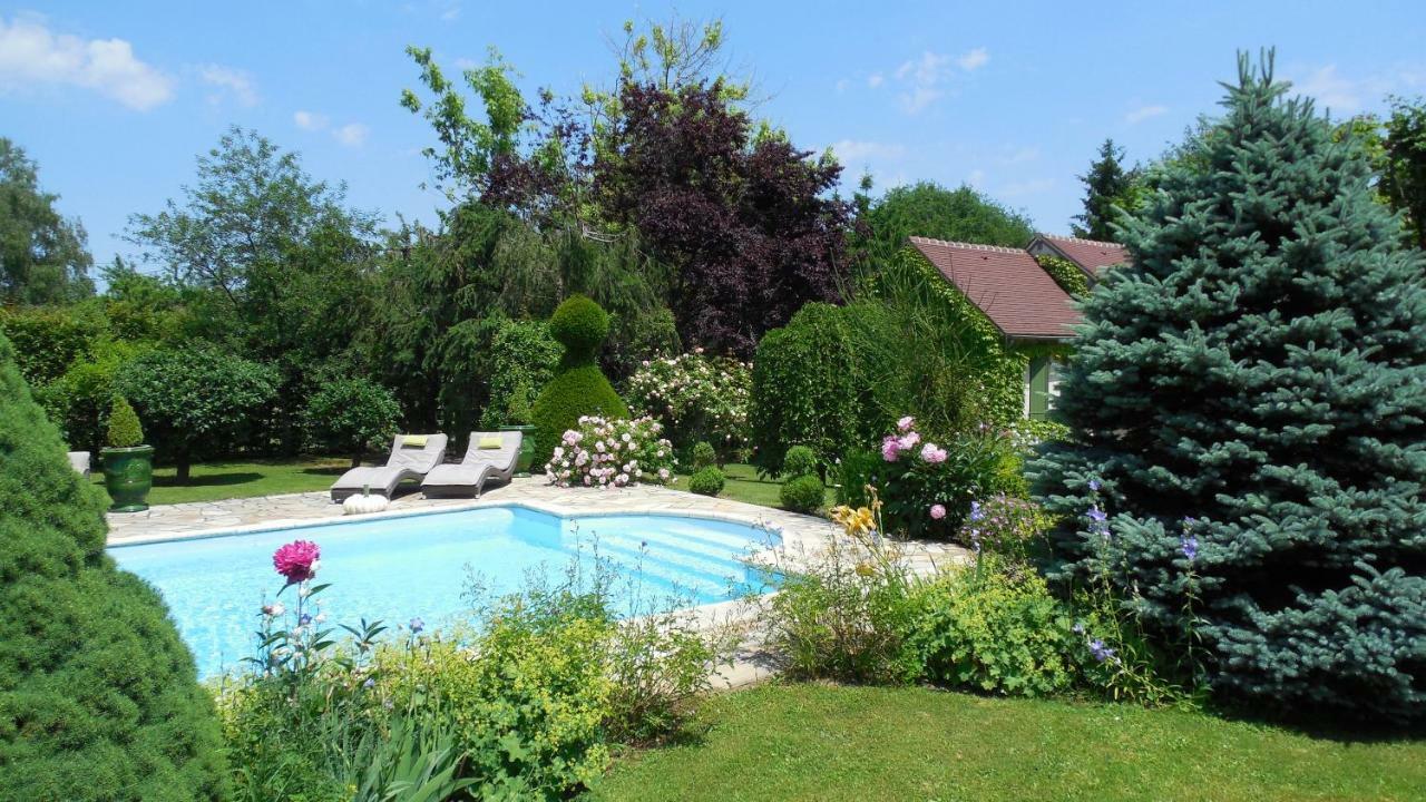 La Grande Poterie Coulandon Exterior photo