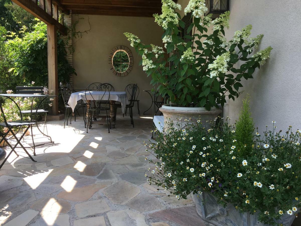 La Grande Poterie Coulandon Exterior photo