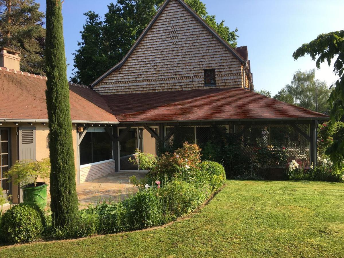 La Grande Poterie Coulandon Exterior photo